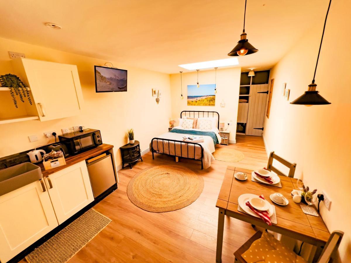 Norfolk Accommodation Хечем Экстерьер фото