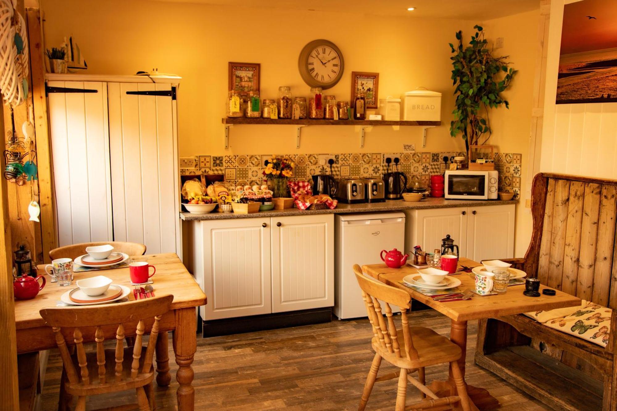 Norfolk Accommodation Хечем Экстерьер фото